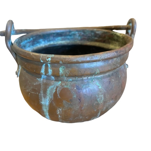 Antique Hammered Forged Copper Pot|Kettle Primitive Cauldron Patinated - Picture 3 of 11